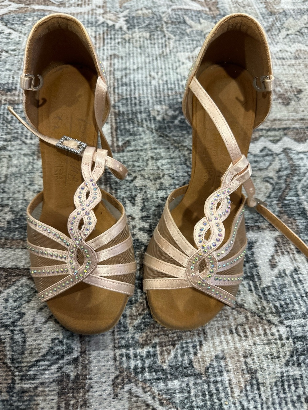 Very Fine- Size 5 1/2 -Women's Rhinestone Satin Dance Sandals - Blush Pink-